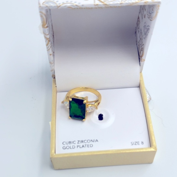 Charter Club Emerald Cut Crystal Ring Plate, Gold - Picture 4 of 11